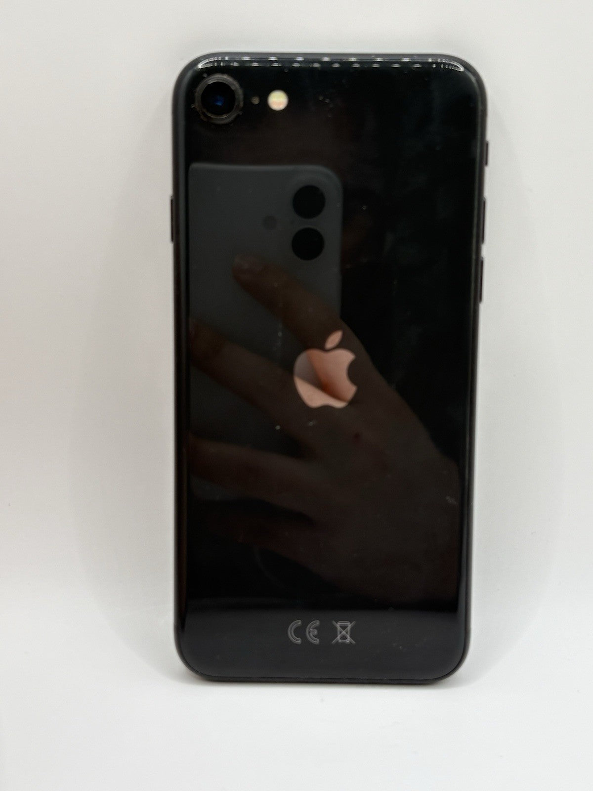 Apple iPhone SE 2nd Gen 64GB Black Unlocked A2296 Cracked Screen