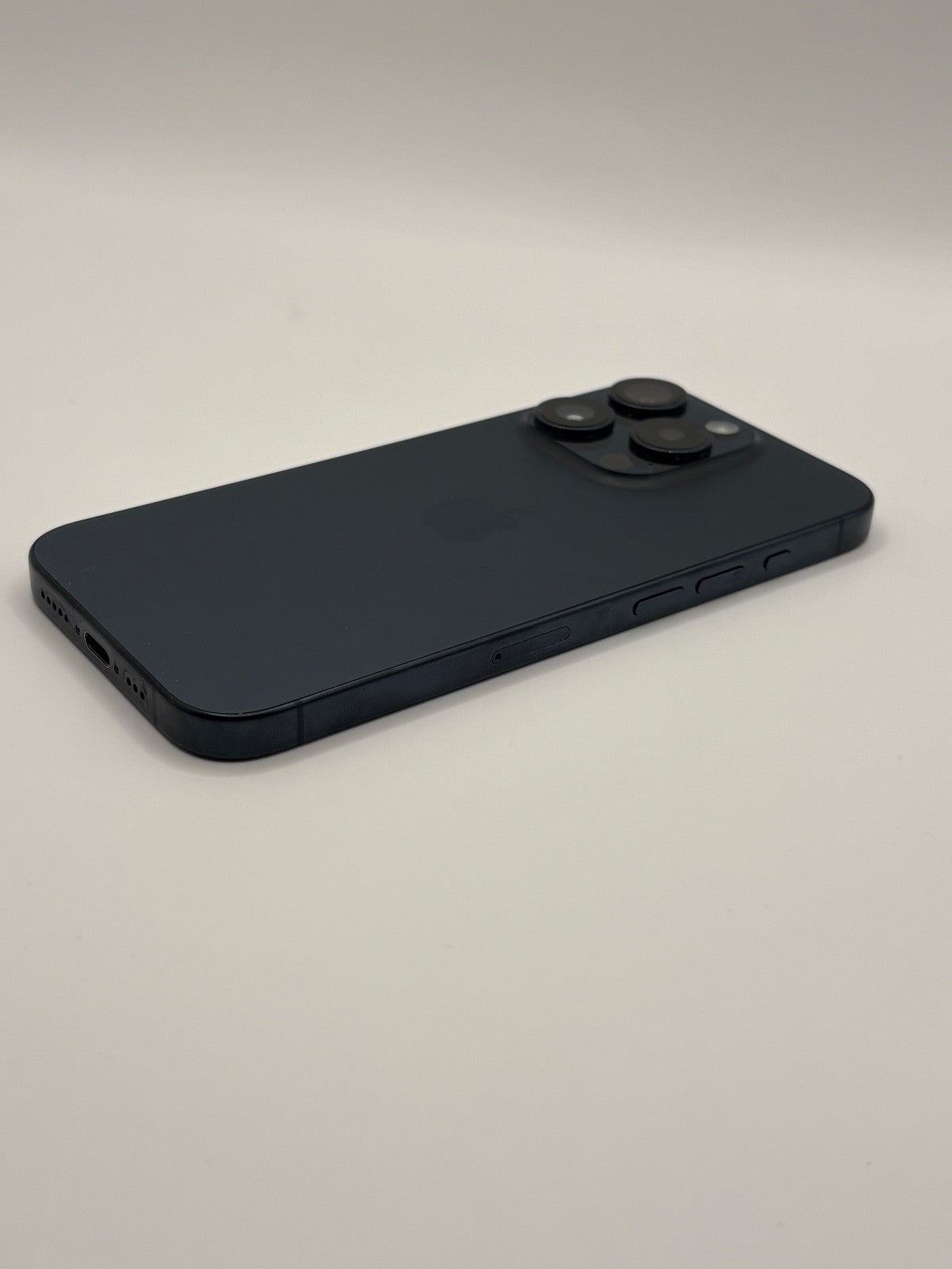 Apple iPhone 15 Pro 128GB Blue Titanium Unlocked Warranty Good Condition