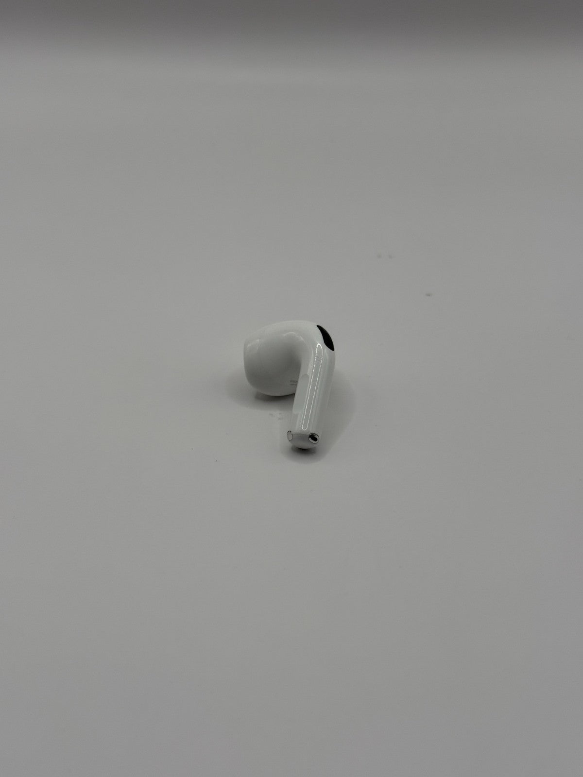 Apple AirPods 4th Generation In Ear Earphones 2024 Non ANC Left Earbud Only