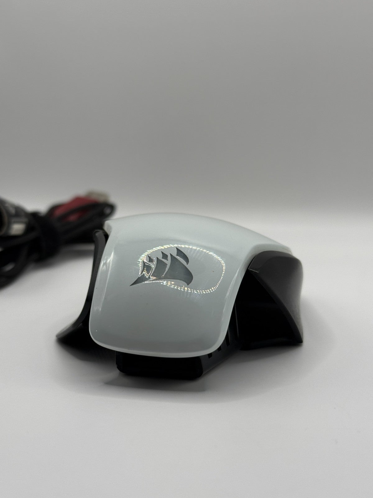 Corsair Gaming M65 Rgb 8200 Dpi White Mouse Gaming Computer Fps Edition Wired