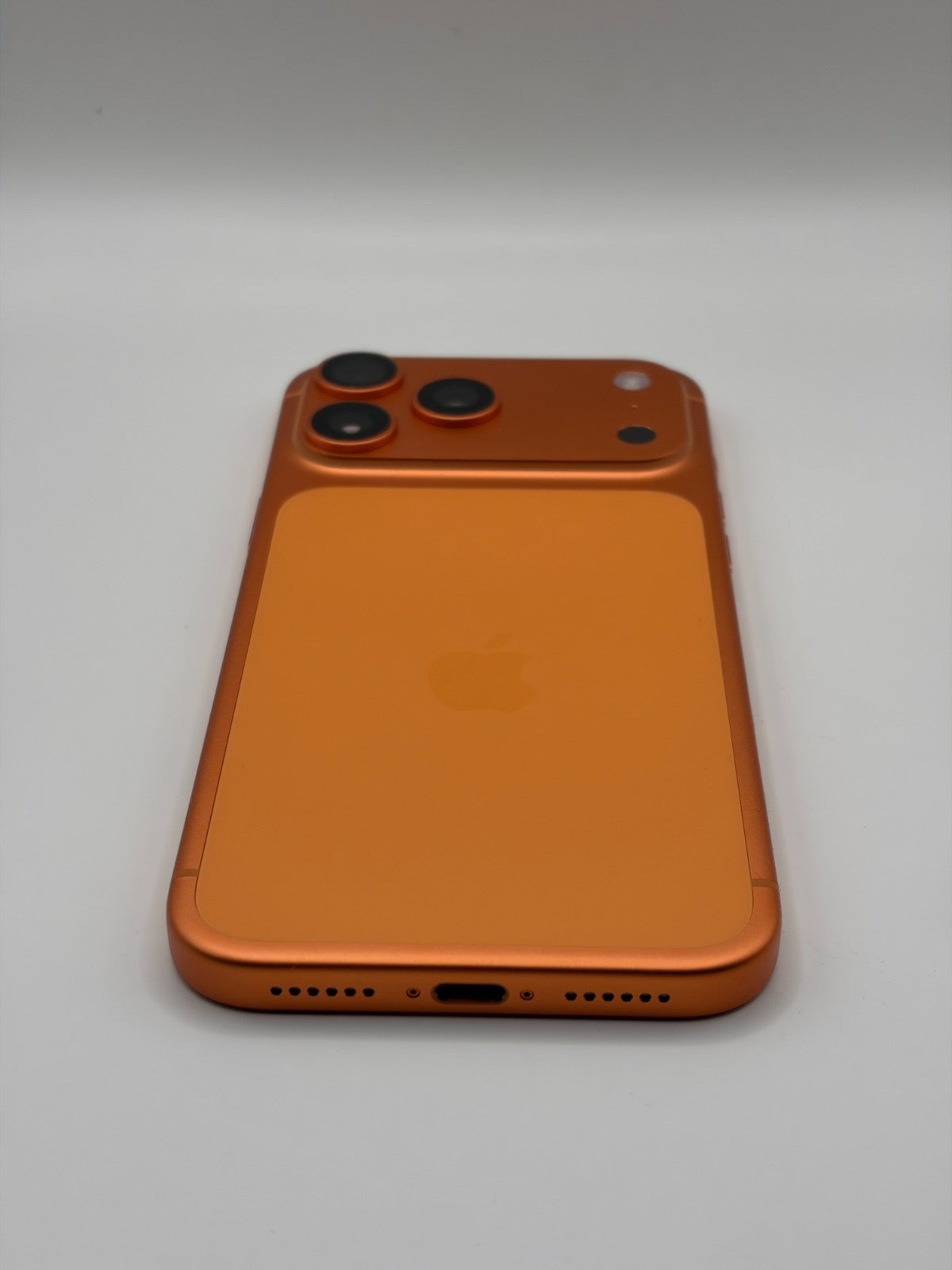 Apple Iphone 17 Pro Max 512GB Cosmic Orange Opened Never Used Warranty Unlocked
