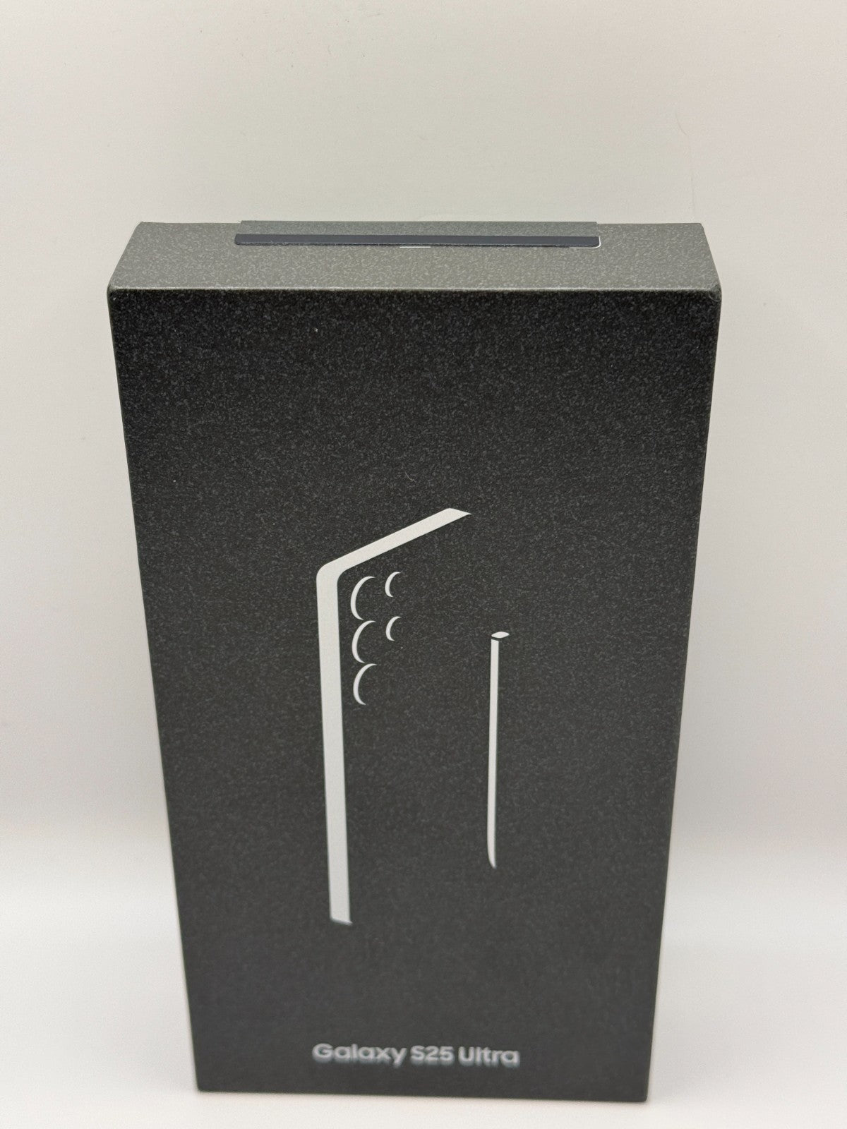 Samsung Galaxy S25 Ultra 256GB Titanium Black Unlocked 12GB RAM Brand New Sealed