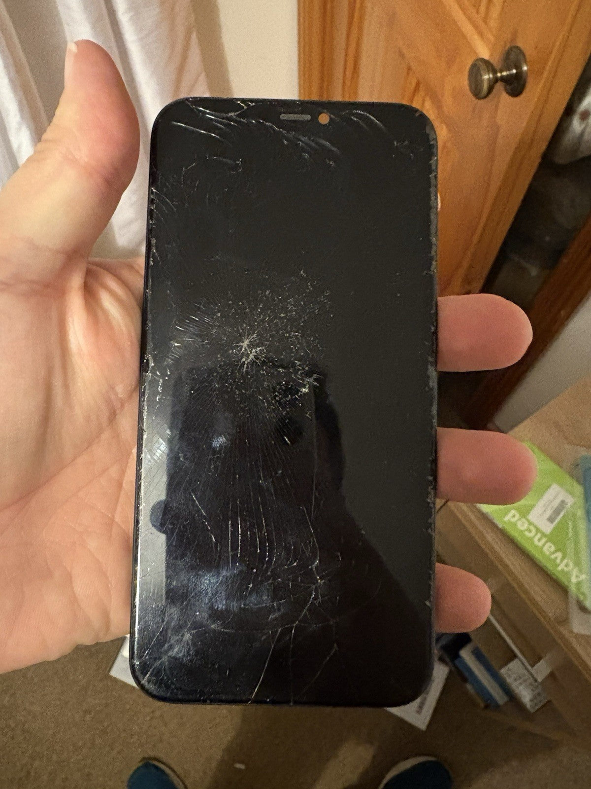 Original Apple iPhone 11 Screen OEM OLED Screen Cracked Screen Only
