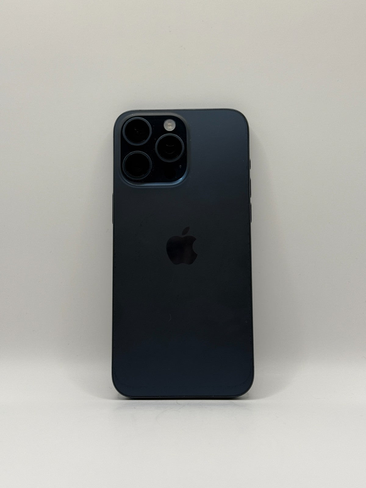 Apple Iphone 15 Pro Max Blue Titanium 256GB Very Good Condition Unlocked