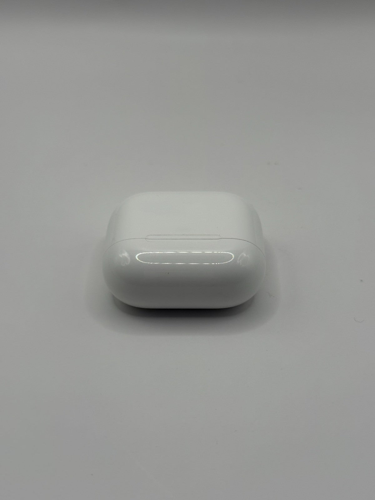 Genuine Apple AirPods 4 ANC A3055 USB-C Wireless Charging Case Only