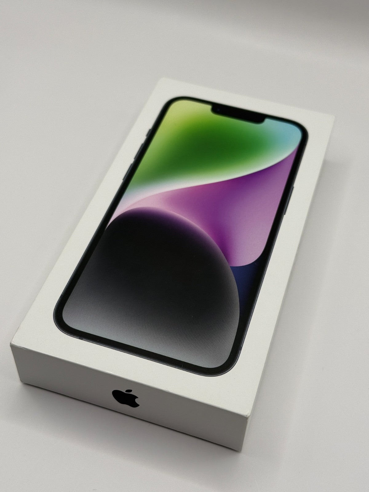 Apple Iphone 14 128GB 5G Midnight Brand New Sealed Warranty Unlocked