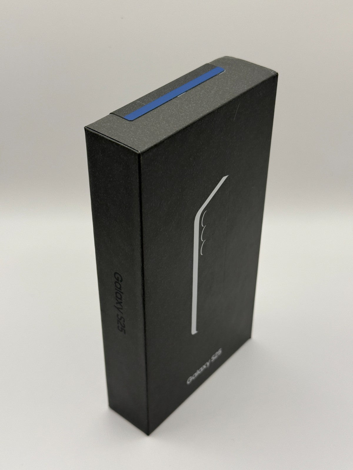 Samsung Galaxy S25 128GB Navy Brand New Sealed Boxed Unlocked Warranty