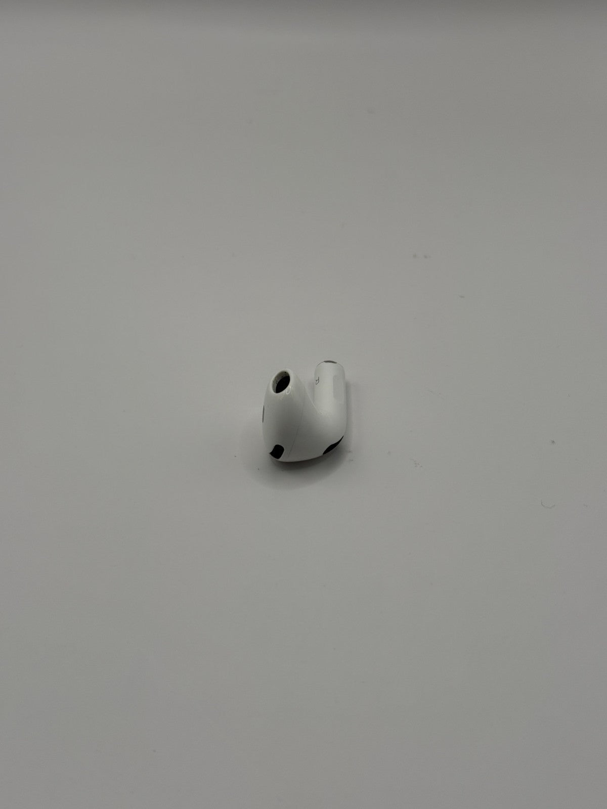 Apple AirPods 4th Generation In Ear Earphones 2024 ANC Right Earbud