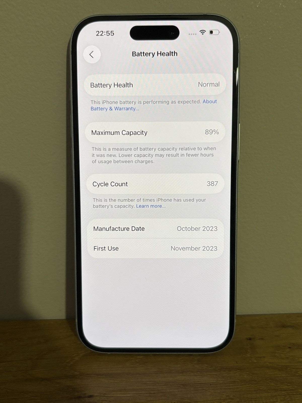 Apple iPhone 15 128GB Blue (V42) 6.1'' Unlocked Boxed Warranty