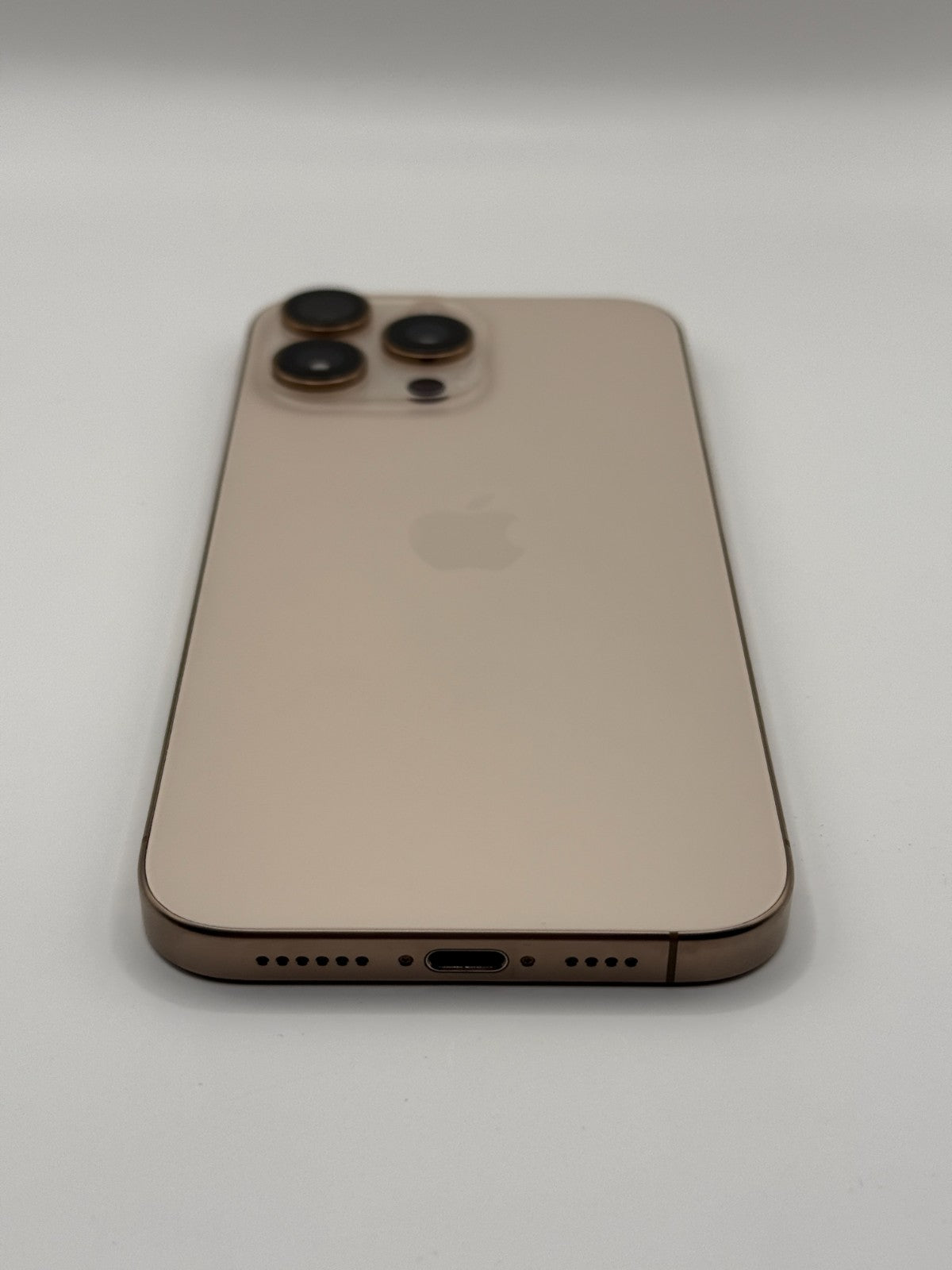 Apple Iphone 16 Pro Max 256GB Desert Titanium Unlocked Very Good Condition