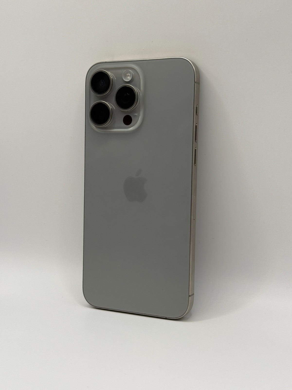 Apple Iphone 15 Pro Max Natural Titanium 256GB Very Good Condition Unlocked
