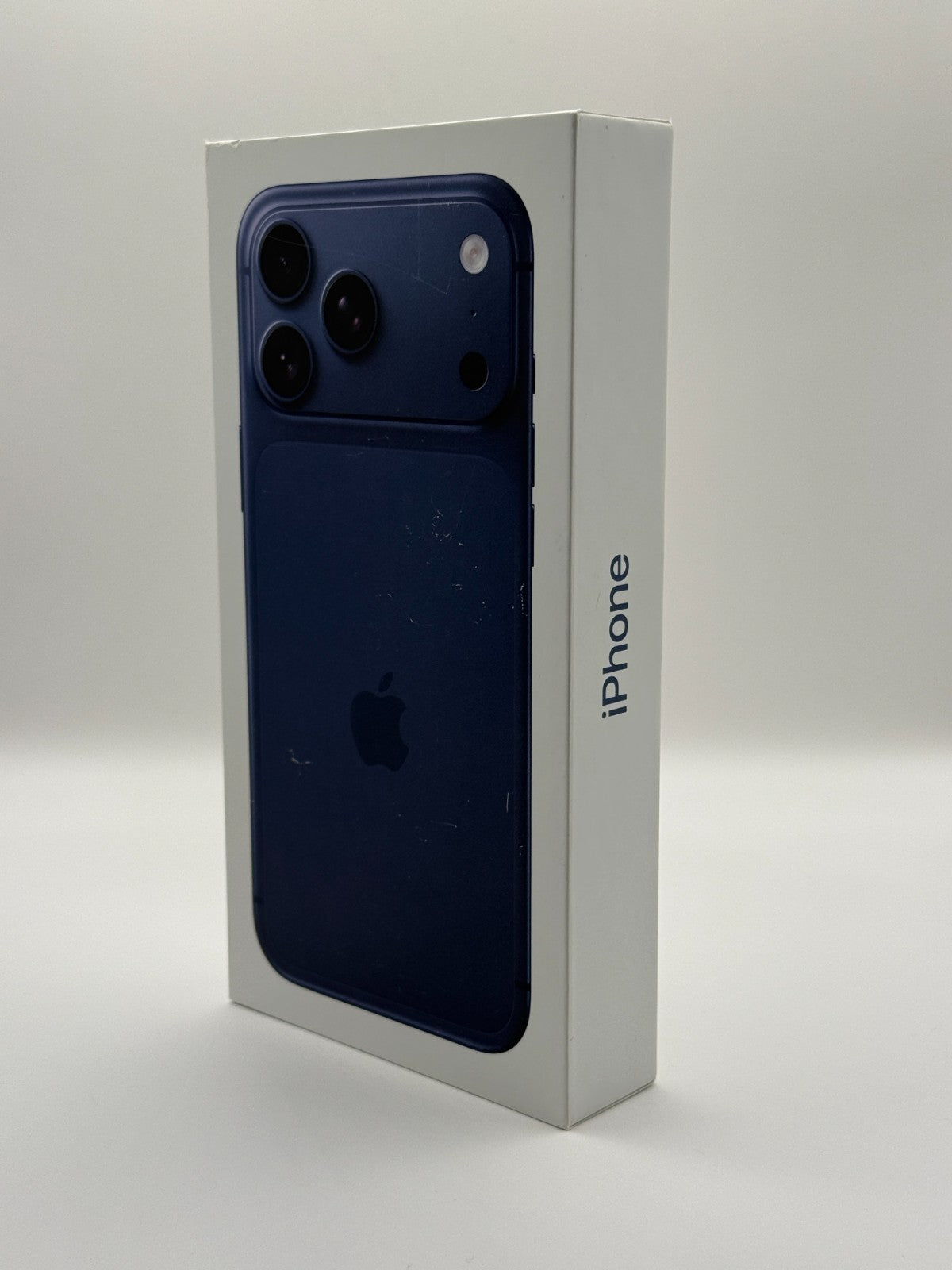 Apple Iphone 17 Pro Max 256GB Deep Blue 5G Brand New Sealed Unlocked Warranty