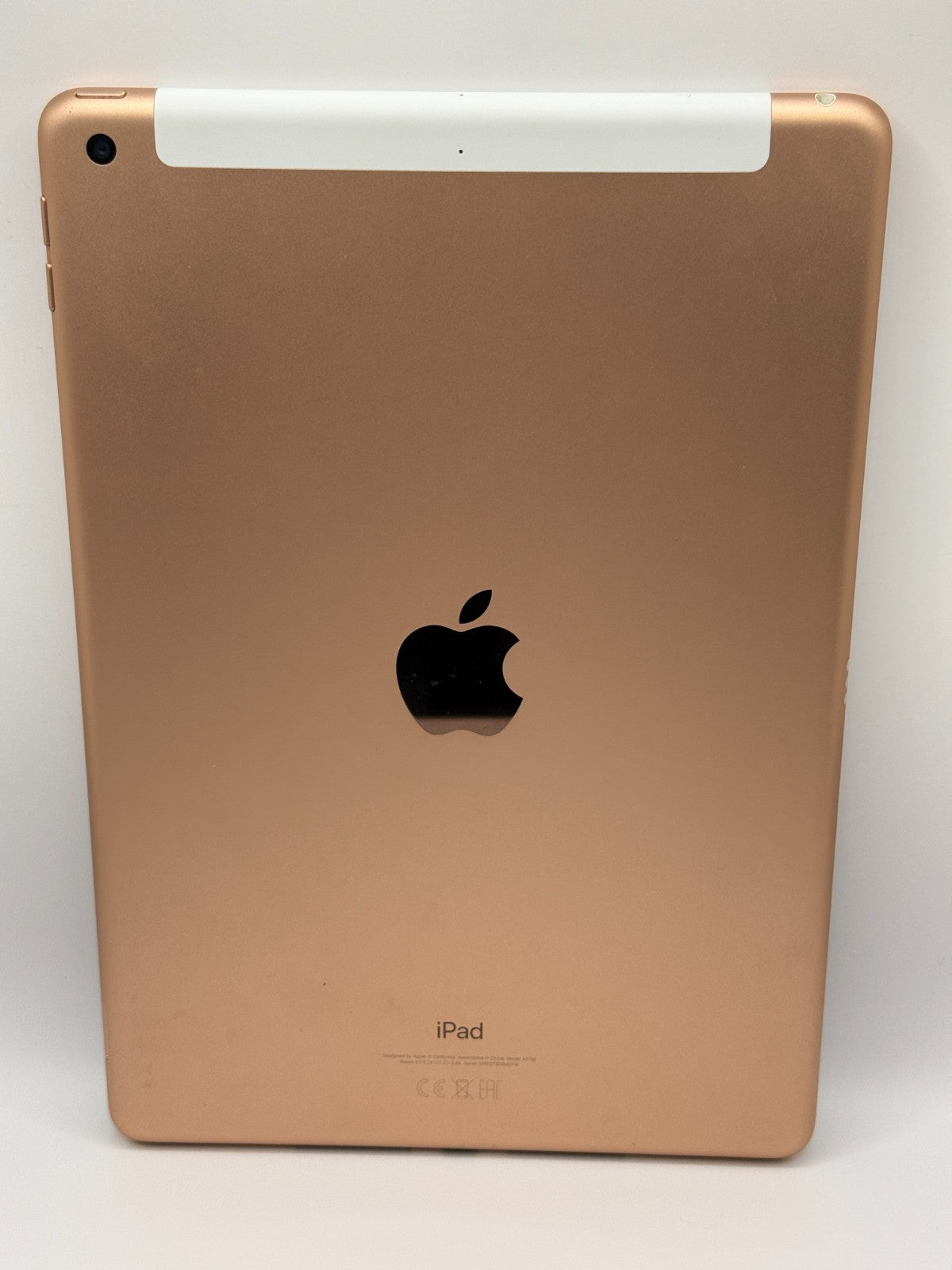 Apple Ipad 7th Generation Gold 32GB WiFi and 4G Cellular Very Good Condition