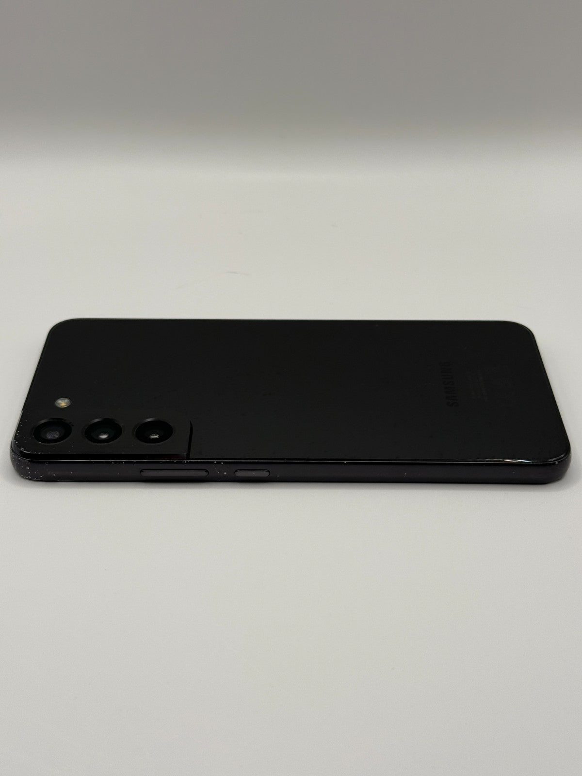 Samsung Galaxy S22+ 5G 128GB Phantom Black Unlocked Used Condition One Ui 8.0