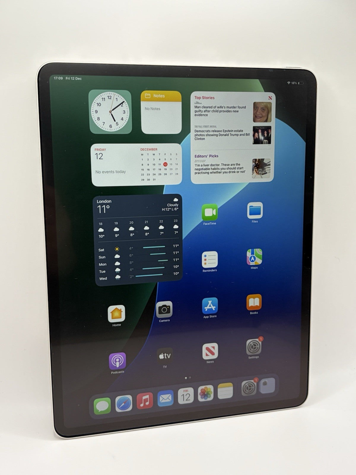 Apple iPad Air 13 inch M3 256GB Wifi & 5G  Starlight Boxed Warranty