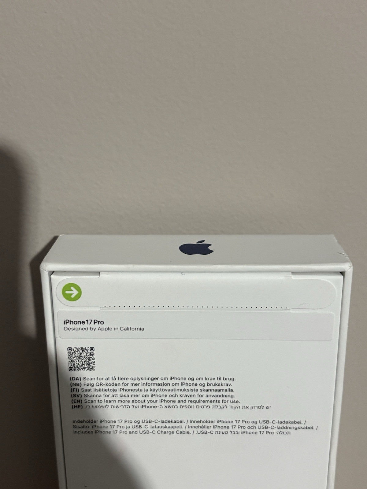 Apple iPhone 17 Pro 256GB Deep Blue 5G 6.3" Unlocked Sealed Boxed Warranty