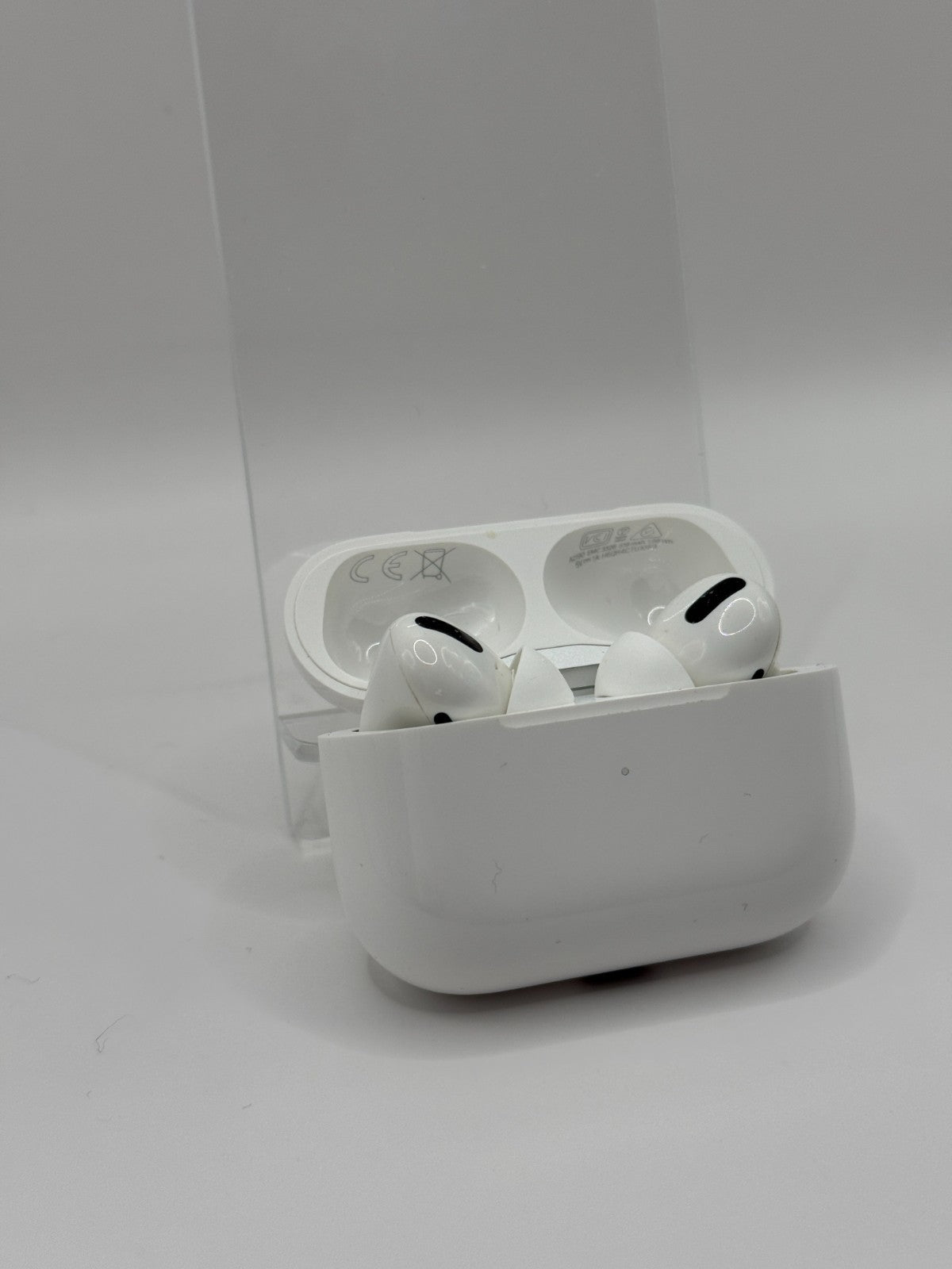 Apple AirPods Pro 1 Generation 2021 Magsafe Bluetooth Headphone with Fully Boxed