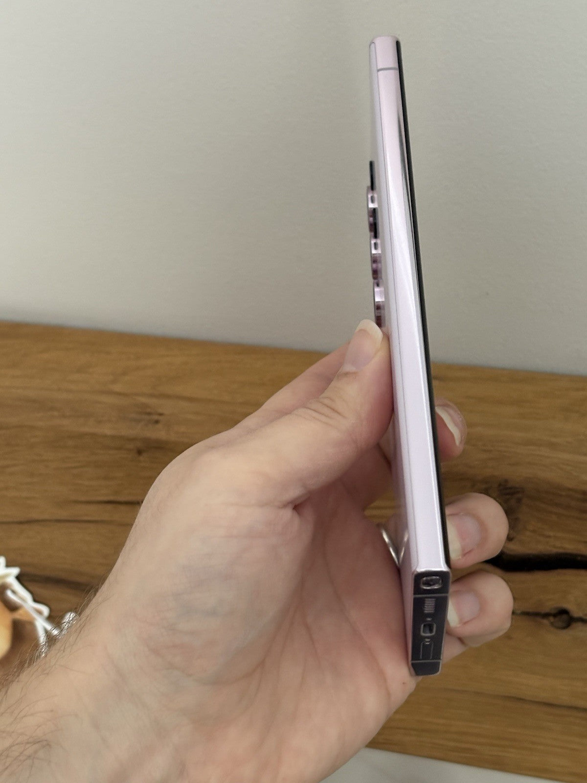 Samsung Galaxy S23 Ultra (V39) SM-S918B/DS - 256GB Lavender Unlocked