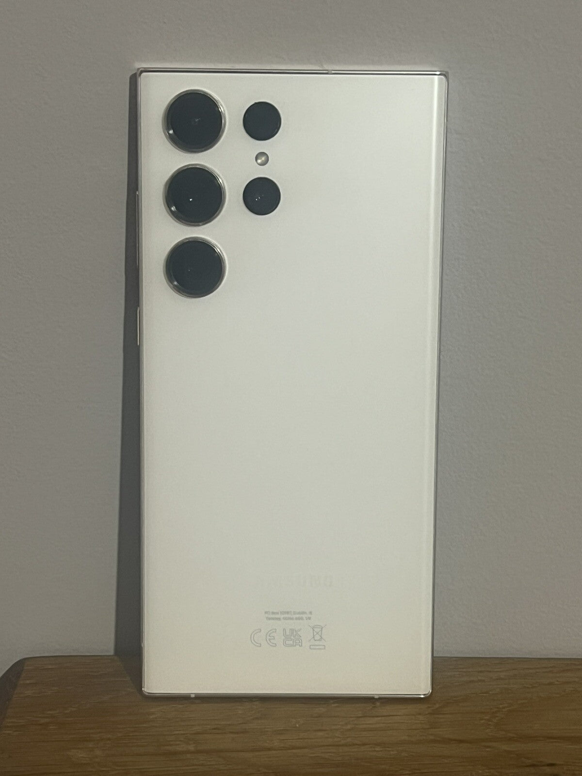 Samsung Galaxy S23 Ultra (0612584) SM-S918B/DS - 256GB - Cream (Unlocked)