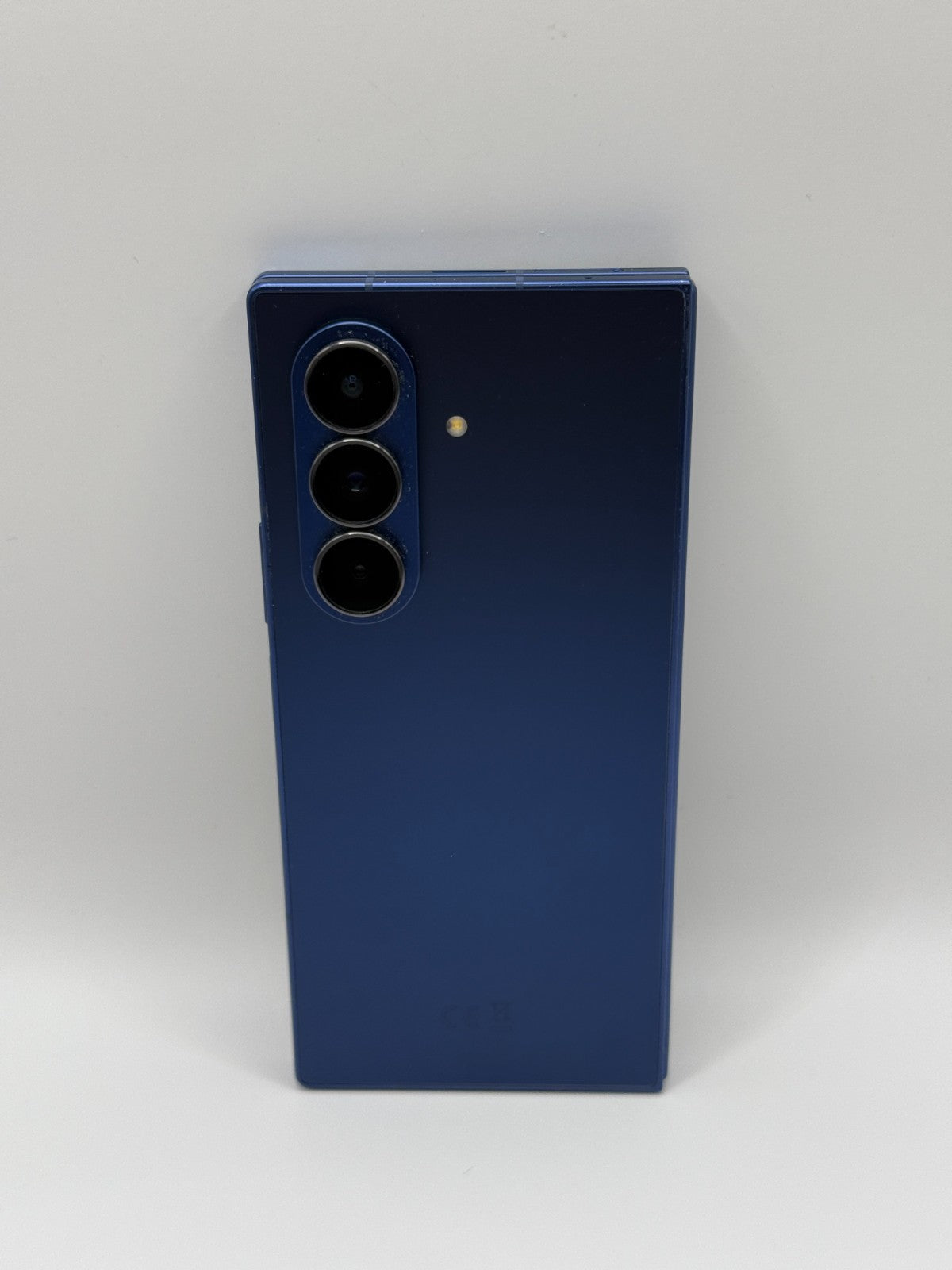 Samsung Galaxy Z Fold 7 256GB Blue Shadow Unlocked Good Condition Warranty