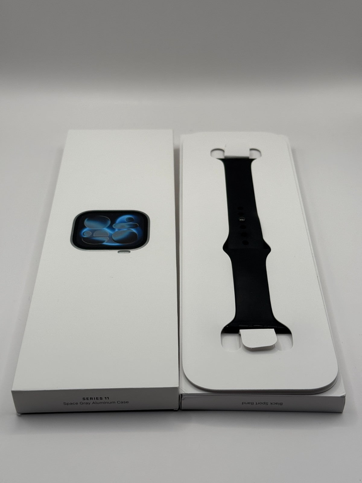 Apple Watch Series 11 46 Mm GPS Cellular Space Gray With Sport Band Very Good