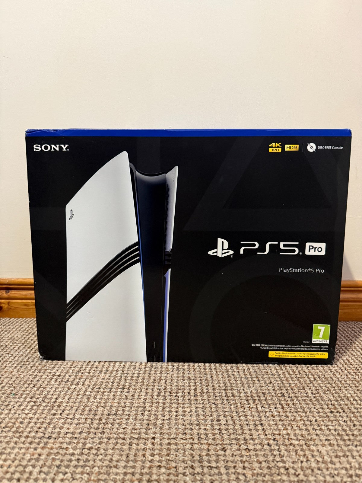 Sony PlayStation 5 Pro Digital Edition Console White 2TB PS5 Pro Excellent