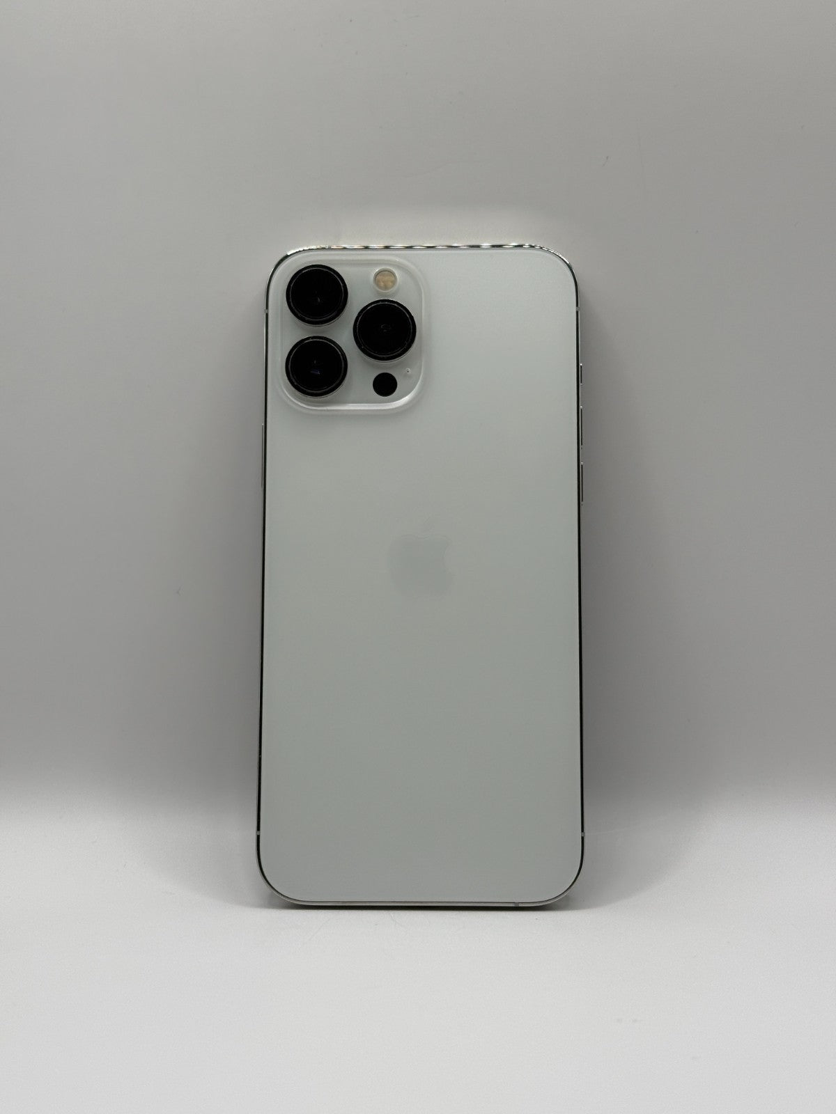 Apple Iphone 13 Pro Max 128GB 5G Silver Unlocked Excellent Condition Warranty