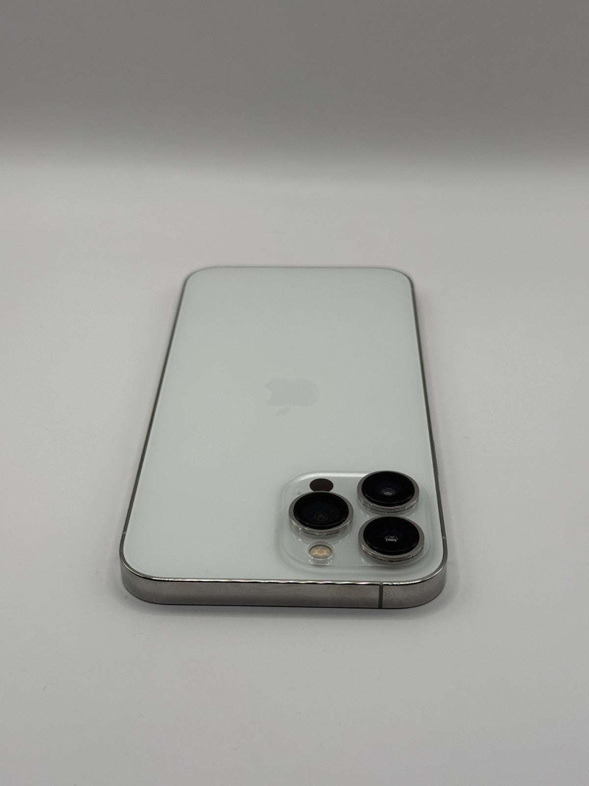 Apple Iphone 13 Pro Max 128GB 5G Silver Unlocked Excellent Condition Warranty