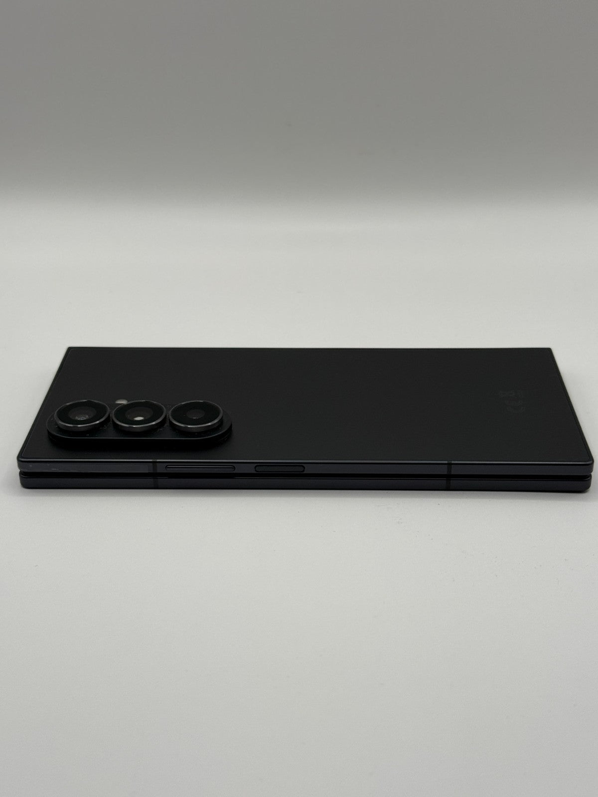 Samsung Galaxy Z Fold 7 1TB Black Very Good Condition Warranty Unlocked