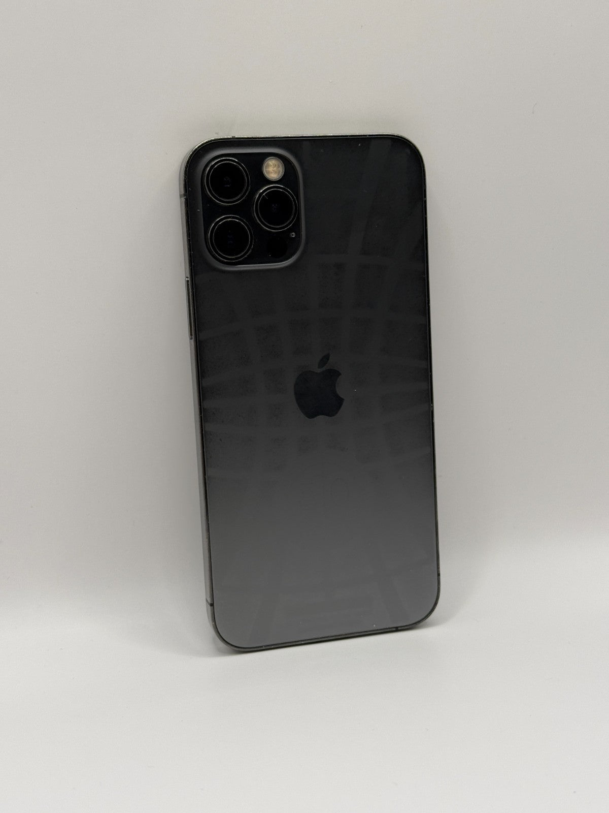 Apple Iphone 12 Pro 256GB 5G Graphite Unlocked Used Condition Boxed
