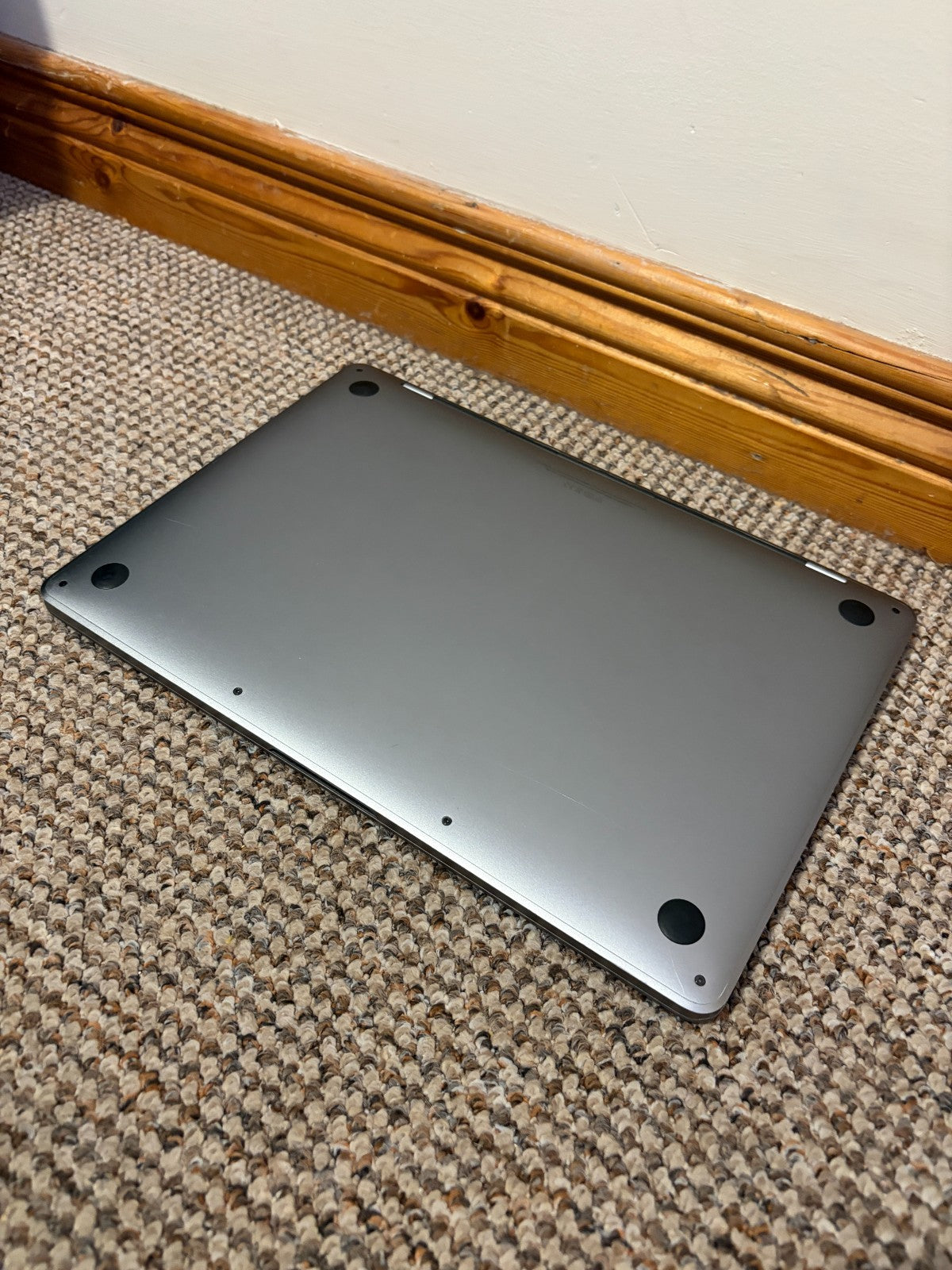 Apple MacBook Pro Retina 13.3" 2019 128GB SSD 8GB Ram 1.4GHz Core i5 Grey