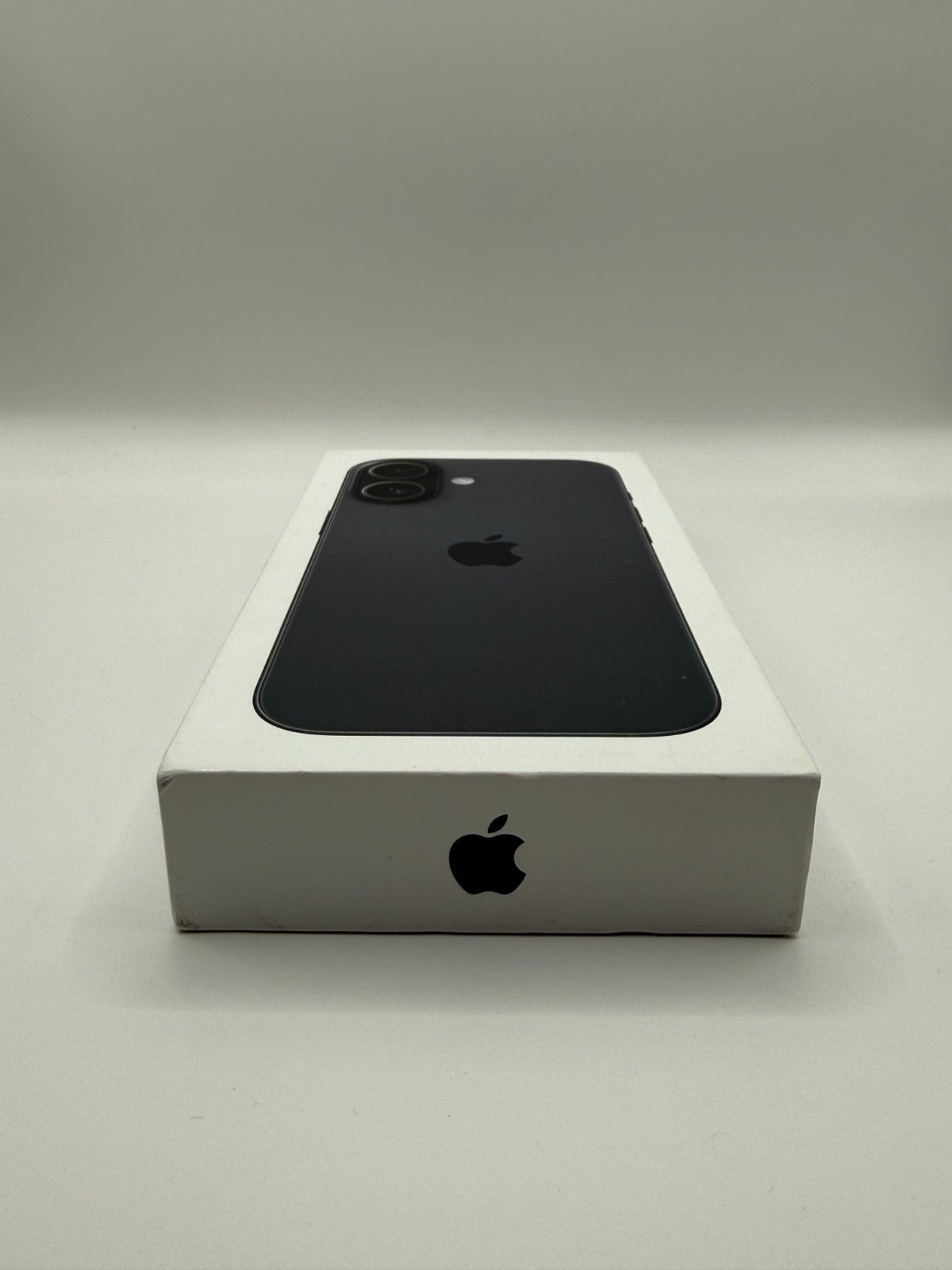 Apple iPhone 17 256GB Black 5G Brand New Sealed Boxed Unlocked Warranty