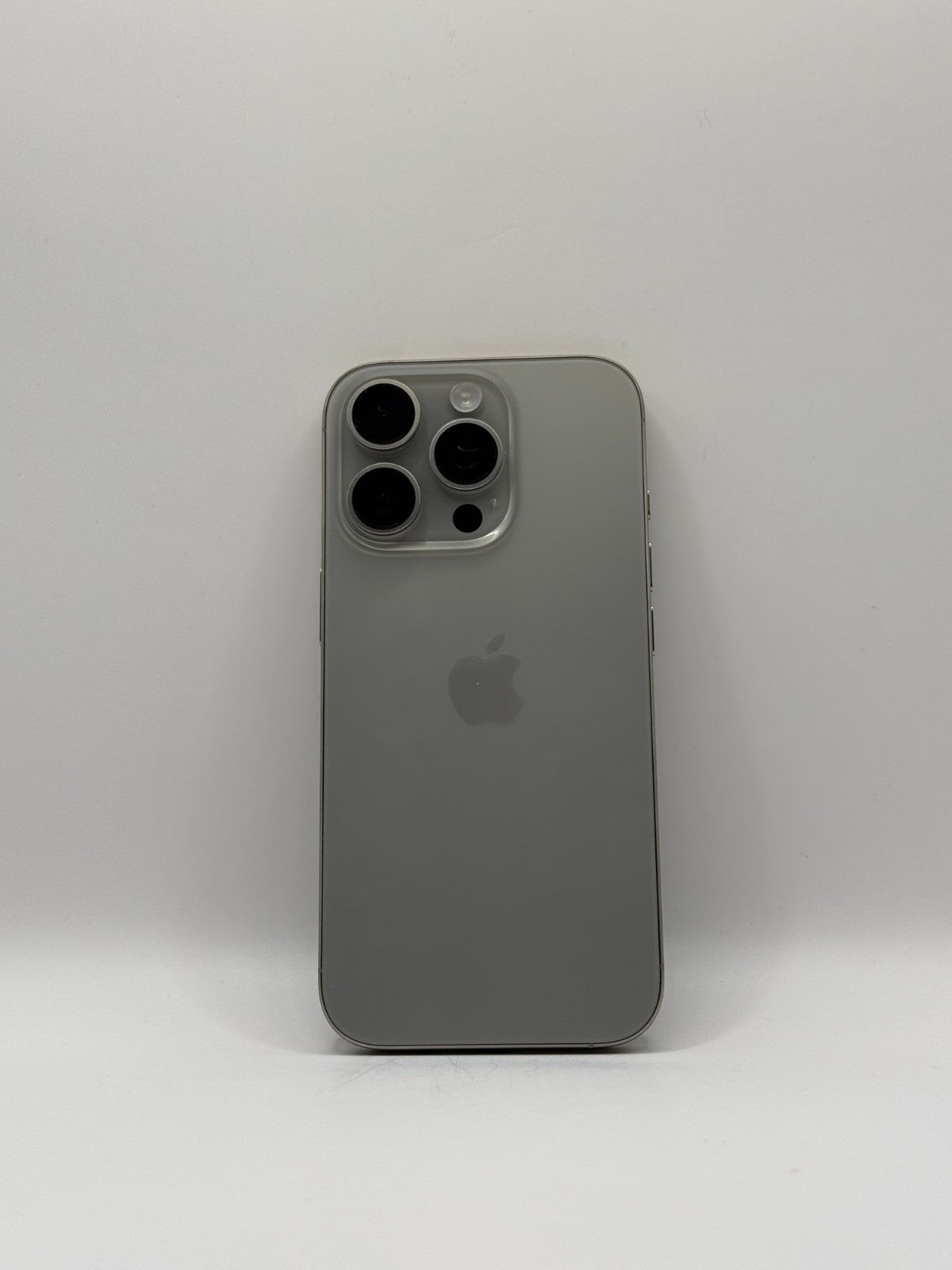 Apple Iphone 16 Pro 128GB 5G Natural Titanium Unlocked 100% Battery Excellent