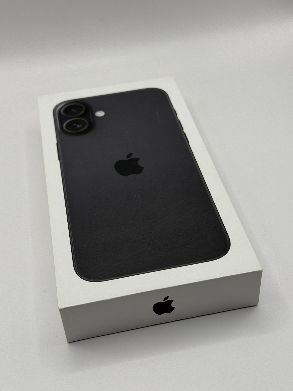 Apple Iphone 16 Plus 128GB 5G Black Unlocked Brand New Sealed Warranty