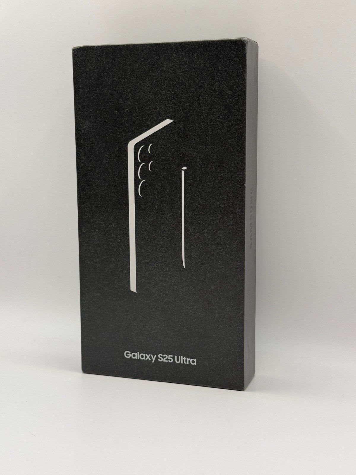 Samsung Galaxy S25 Ultra 512GB 5G AI Titanium Black Unlocked Sealed Box Warranty