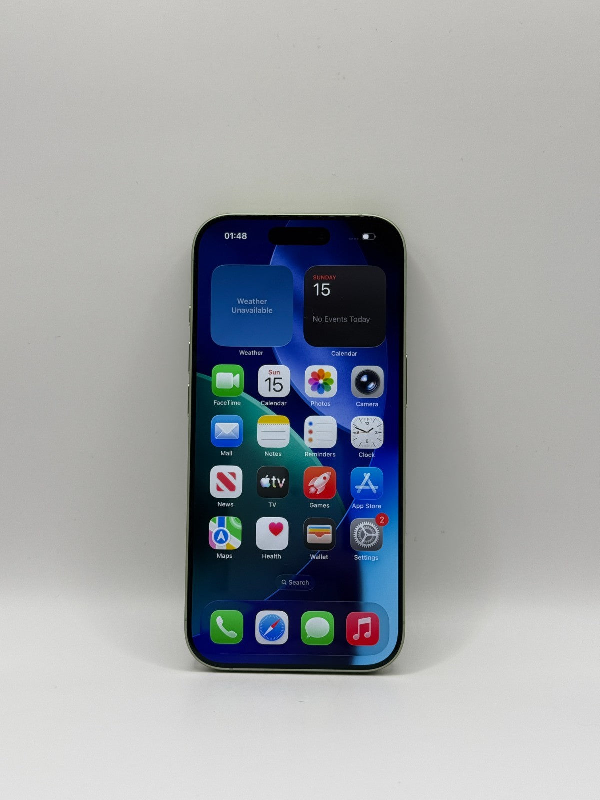 Apple Iphone 17 256GB Sage 5G Excellent Condition Warranty Boxed 1 battery cycle