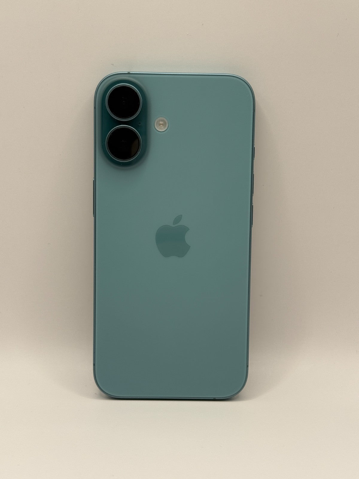 Apple Iphone 16 128GB Teal 5G Unlocked Excellent Condition Warranty Boxed