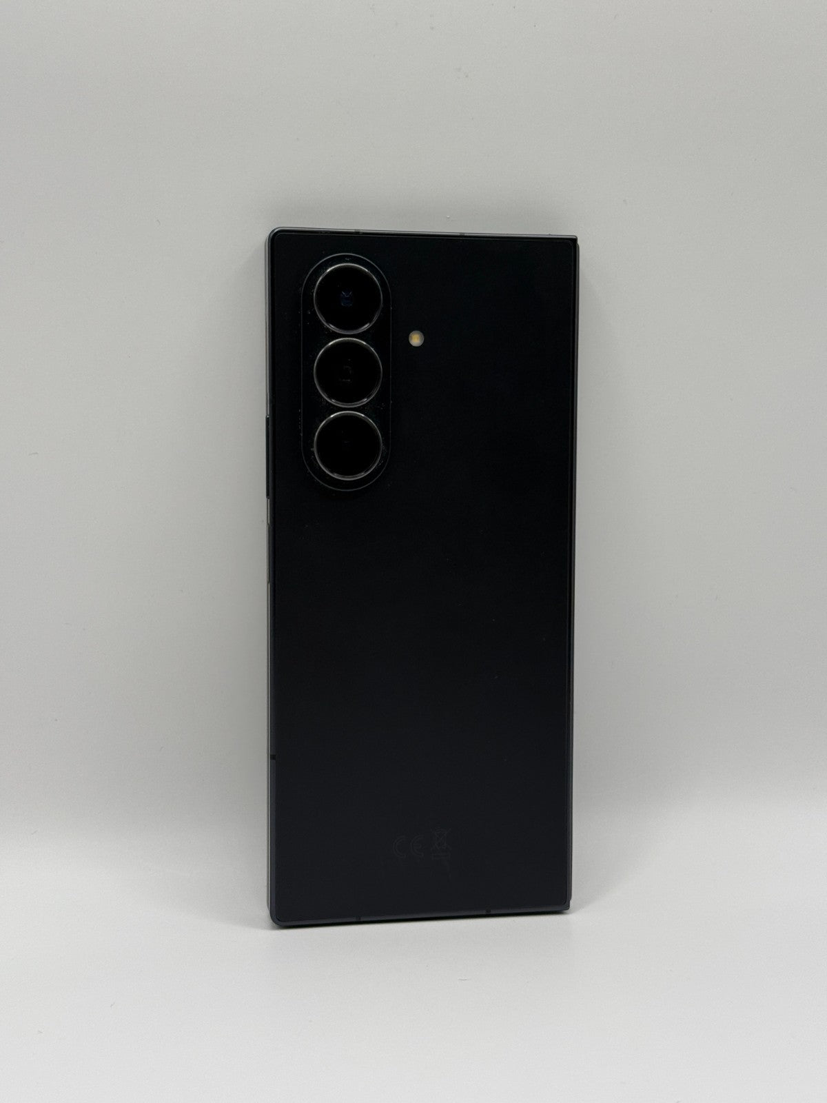 Samsung Galaxy Z Fold 7 1TB Black Very Good Condition Warranty Unlocked