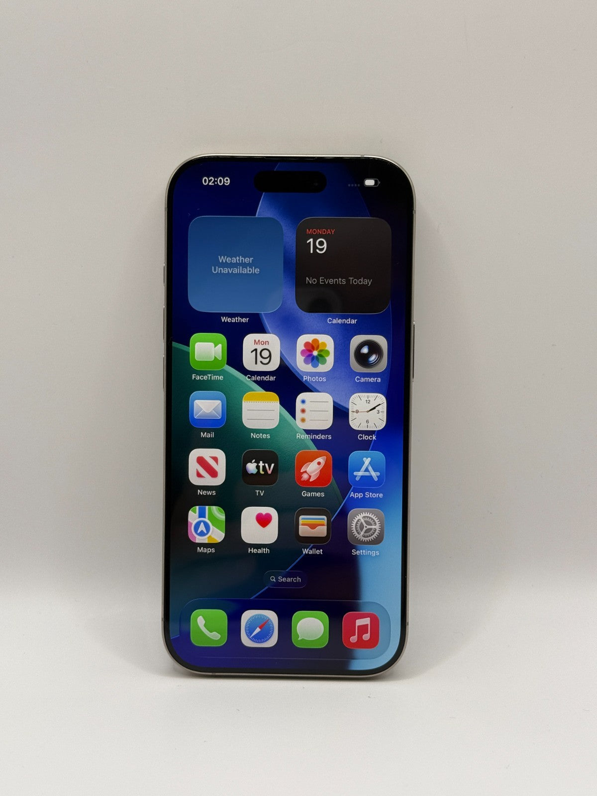 Apple Iphone 16 Pro 128GB 5G Natural Titanium Unlocked 100% Battery Excellent