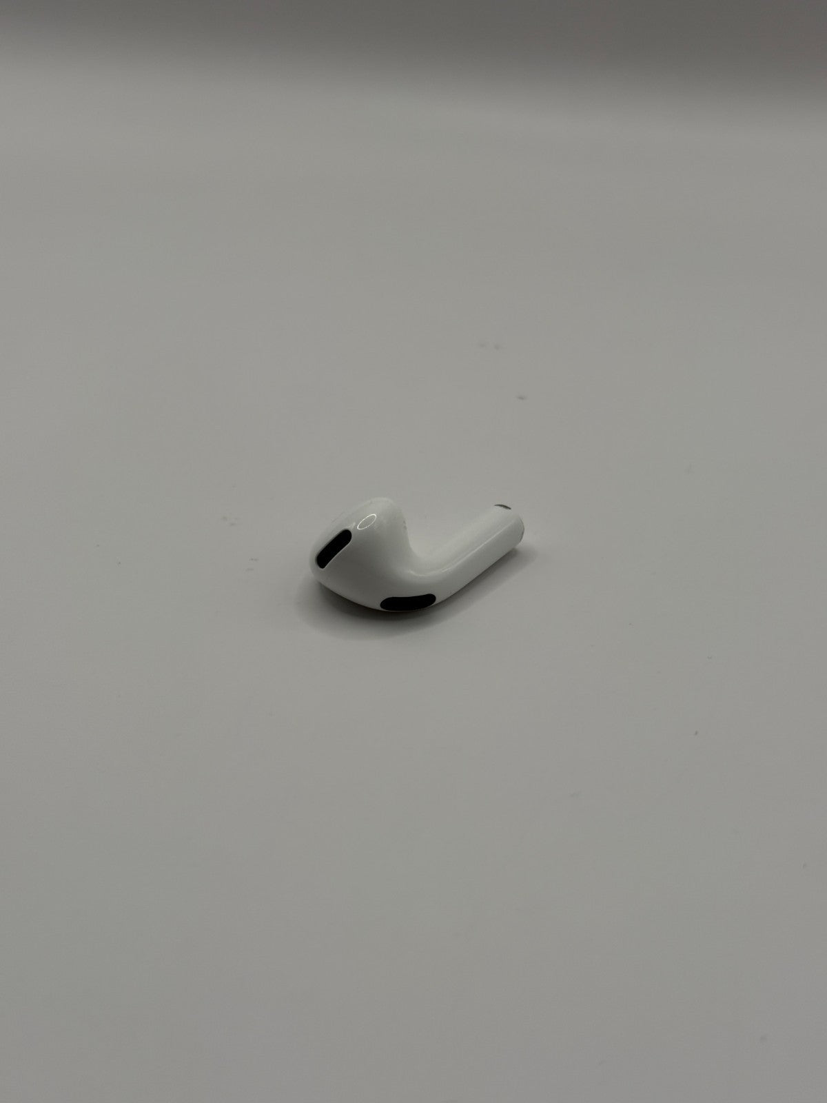 Apple AirPods 4th Generation In Ear Earphones 2024 Non ANC Left Earbud Only