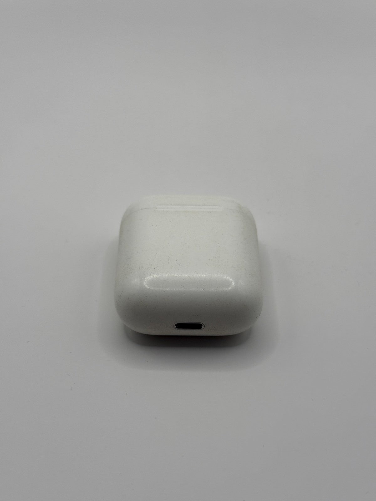 Apple AirPods 1st Generation Charging Case Only White Good Condition