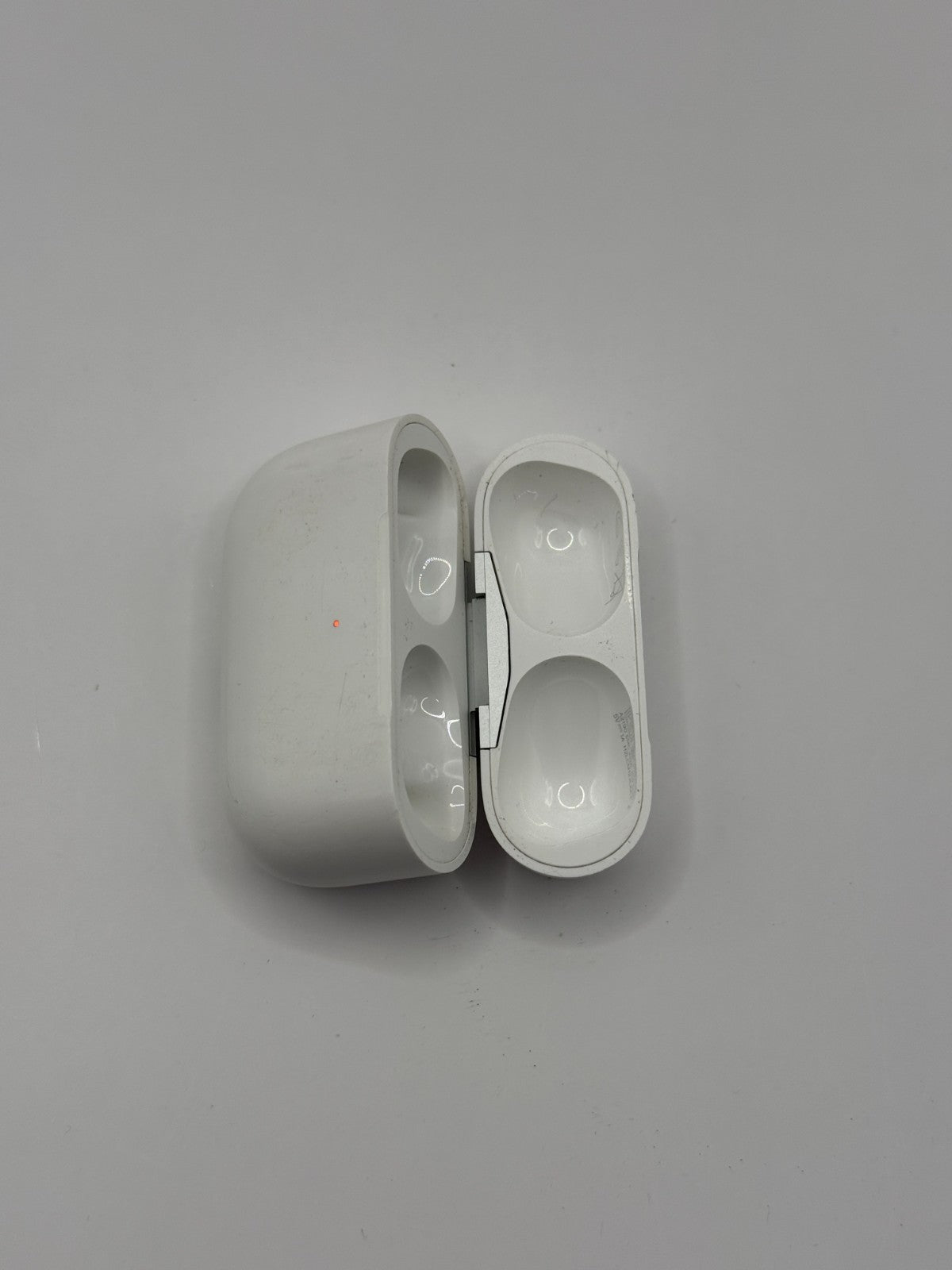 Apple Airpods Pro 1st Generation Charging Case Only White Very Good Condition
