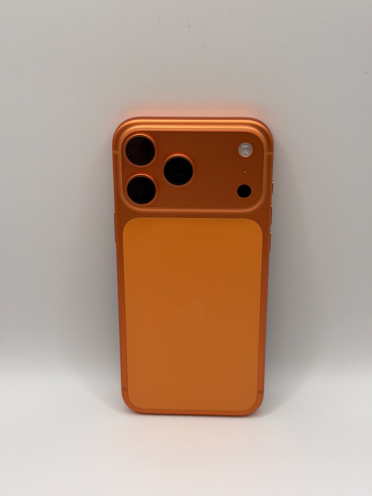 Apple Iphone 17 Pro Max 256GB Cosmic Orange 5G Excellent Warranty Unlocked