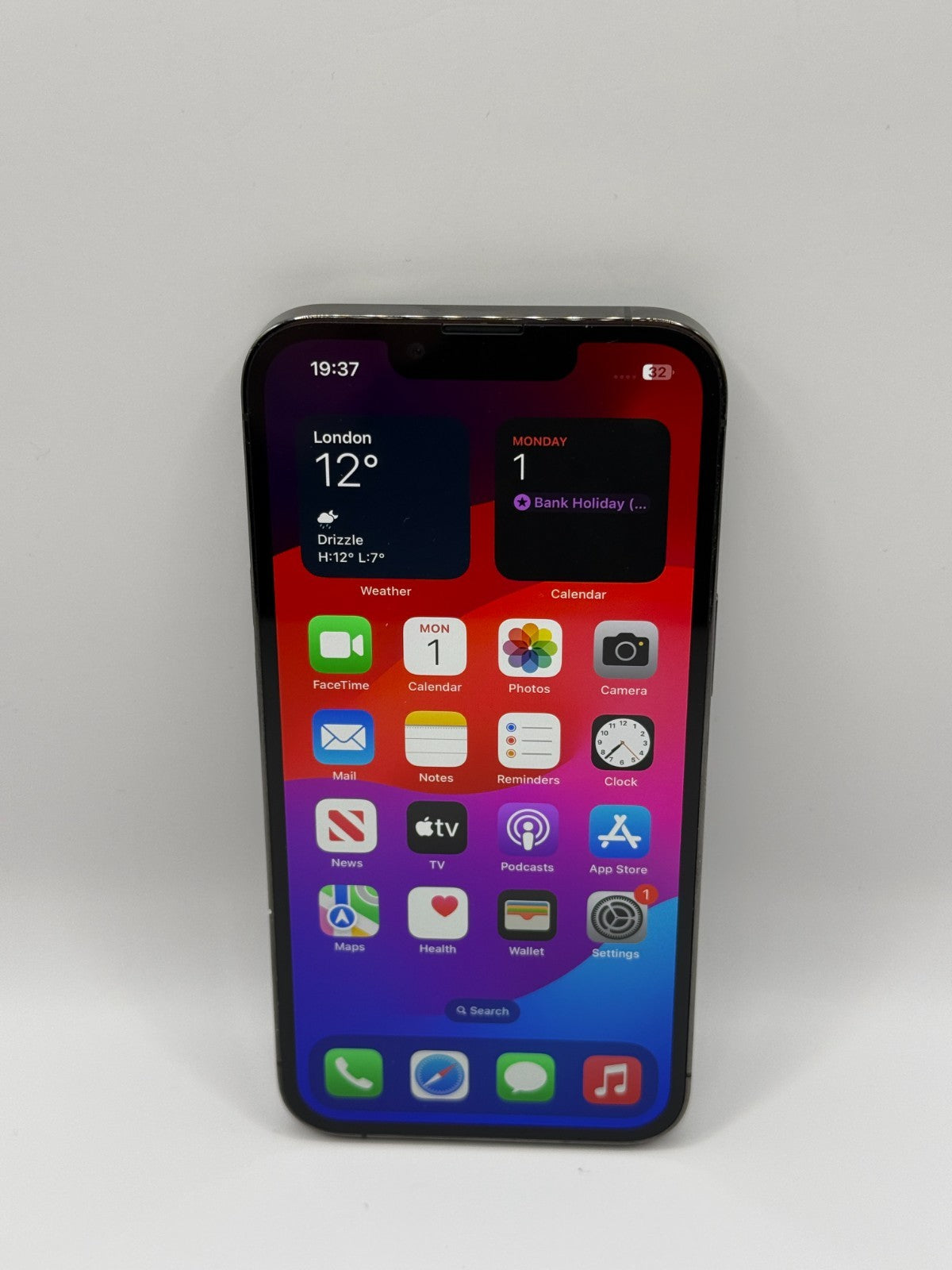 Apple Iphone 13 Pro 128GB 5G Black Unlocked Excellent Condition Warranty