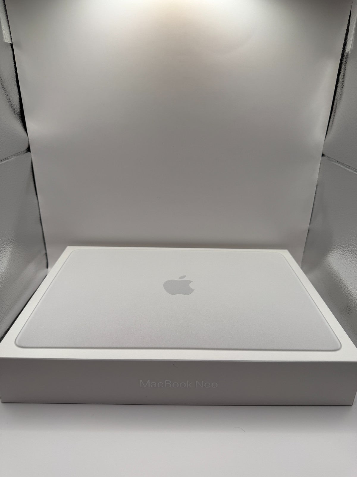 Apple Macbook Neo 512GB 13-inch Laptop Silver A18 Pro chip 2026 Brand New Sealed