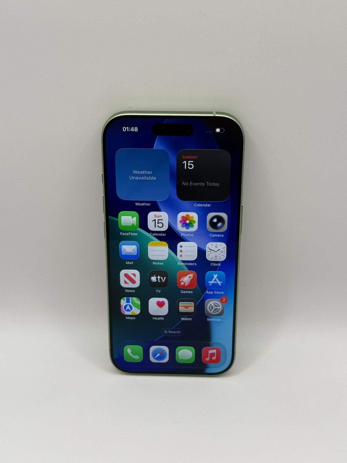 Apple Iphone 17 256GB Sage 5G Excellent Condition Warranty Boxed 1 battery cycle
