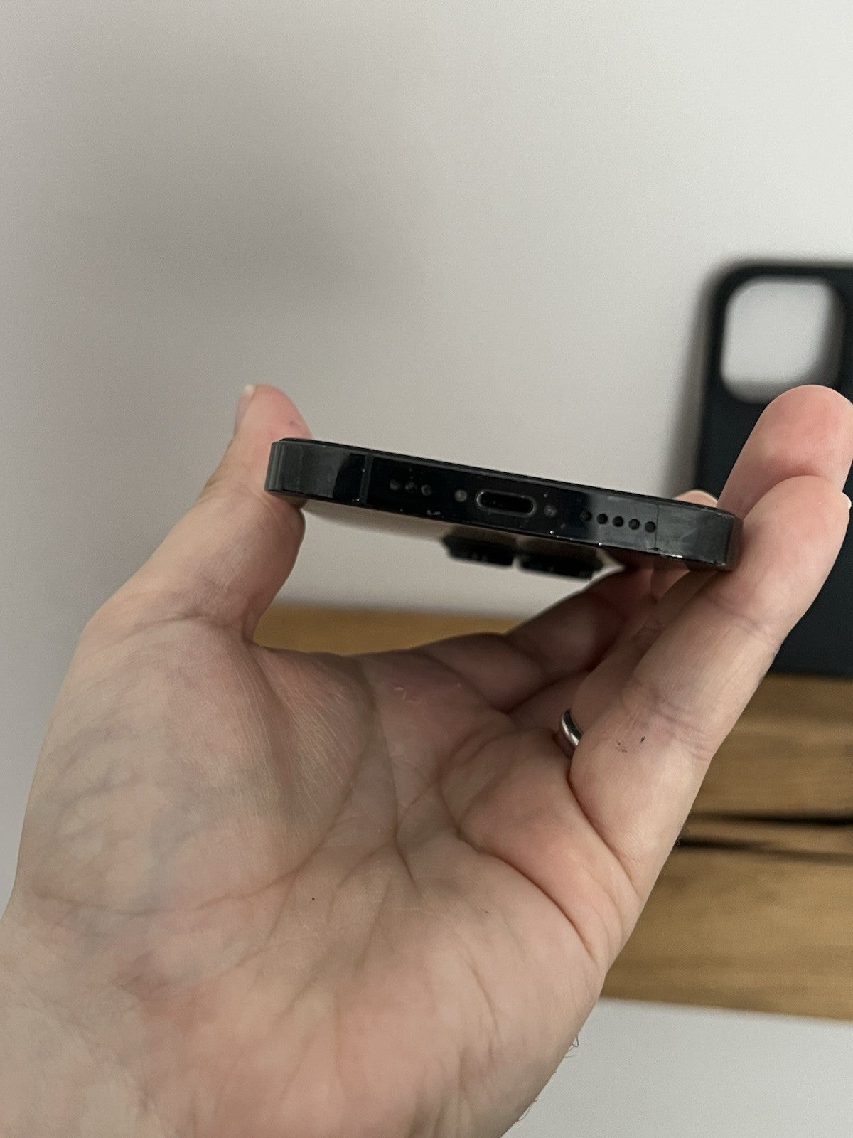 Apple iPhone 14 Pro (944) 128GB Space Black Unlocked Warranty Good Condition