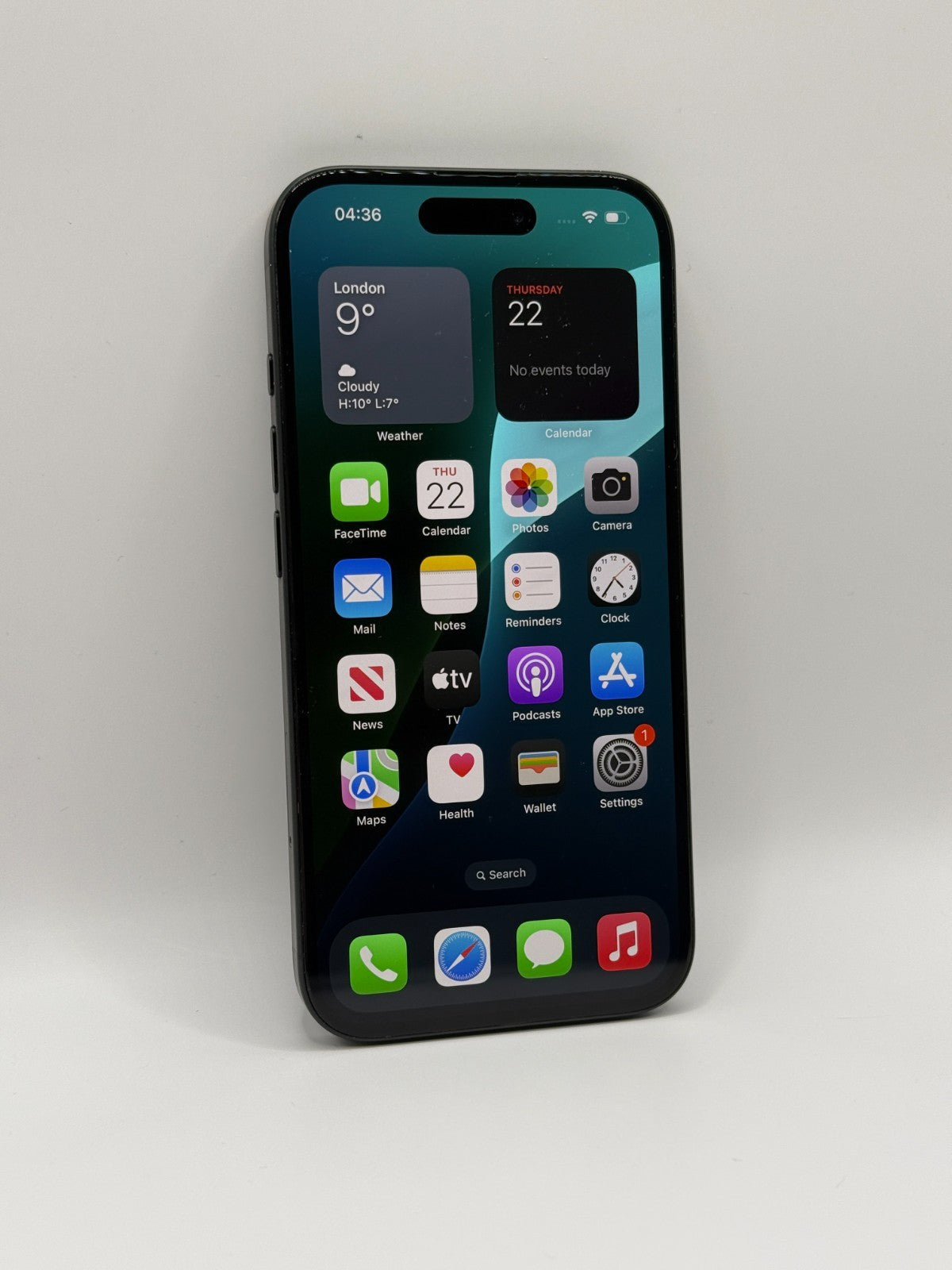 Apple Iphone 16 128GB 5G Black Unlocked Excellent Condition Warranty 94% Battery