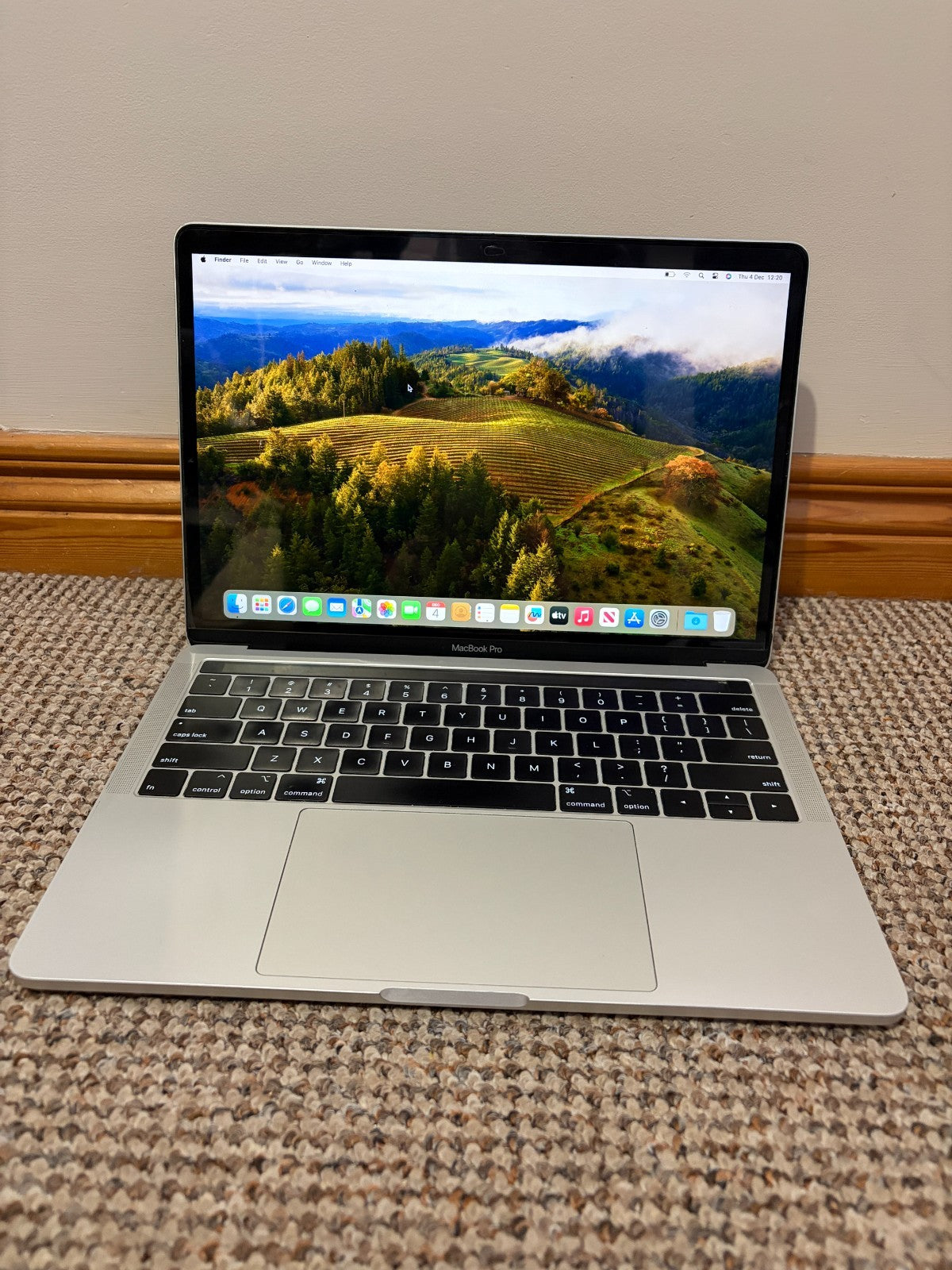 Apple MacBook Pro Retina 13.3" 2019 128GB SSD 8GB Ram 1.4GHz Core i5 Grey