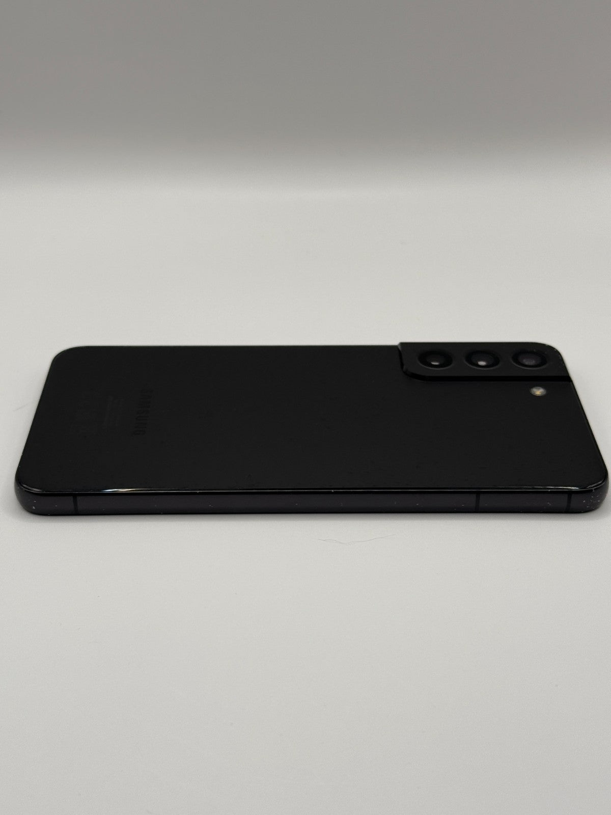 Samsung Galaxy S22+ 5G 128GB Phantom Black Unlocked Used Condition One Ui 8.0